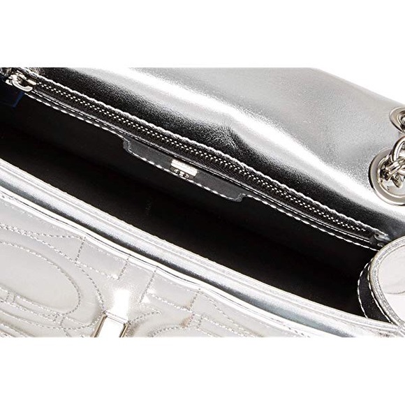 Salvatore Ferragamo Gancini Quilted Shoulder Bag - Picture 3 of 8